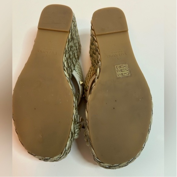 VALENTINO Rockstud Torchon Espadrille Wedge Sandal Ivory SZ 6 - Picture 7 of 8